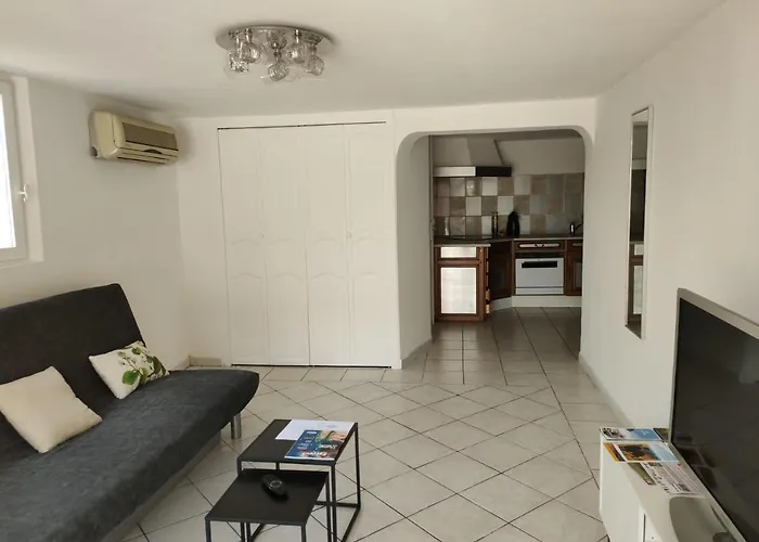 T2 Sur Argens Roquebrune-sur Argens